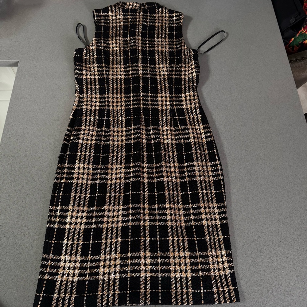 Frank Lyman Tartan Dress. - Picture 7 of 12